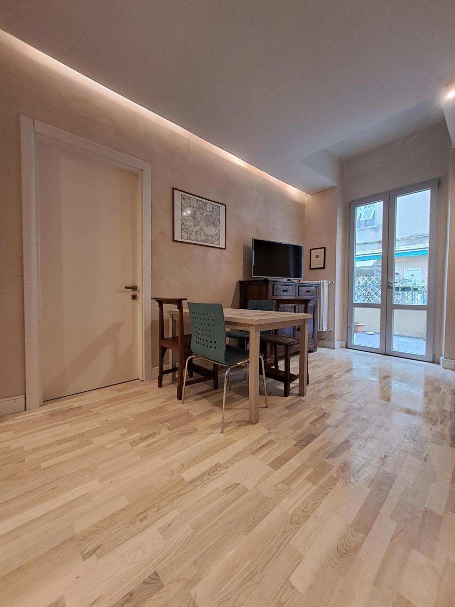 Rock&White Appartement Genua Buitenkant foto